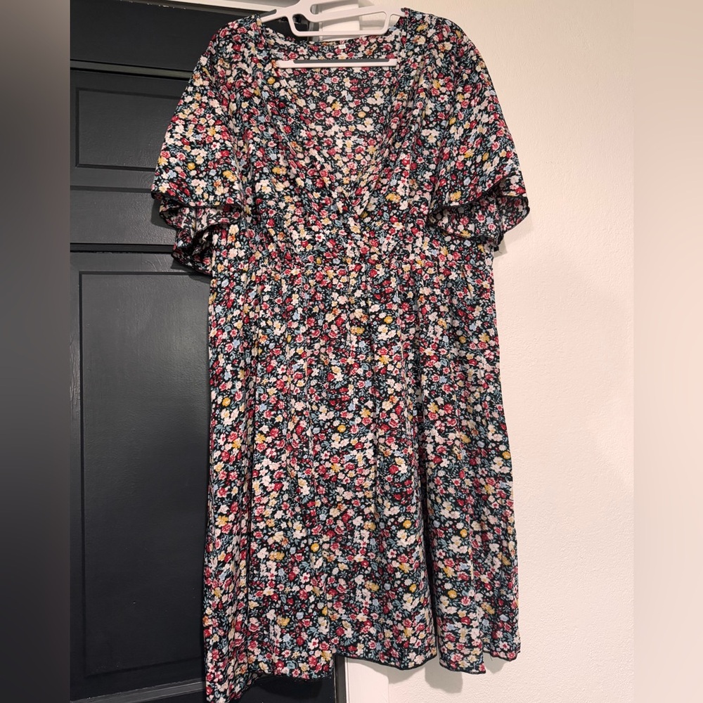 Floral V-Neck Dress